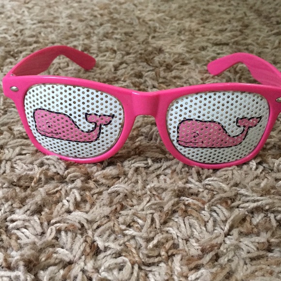 NEW Vineyard Vines classic whale pink sunglasses - Picture 2 of 5